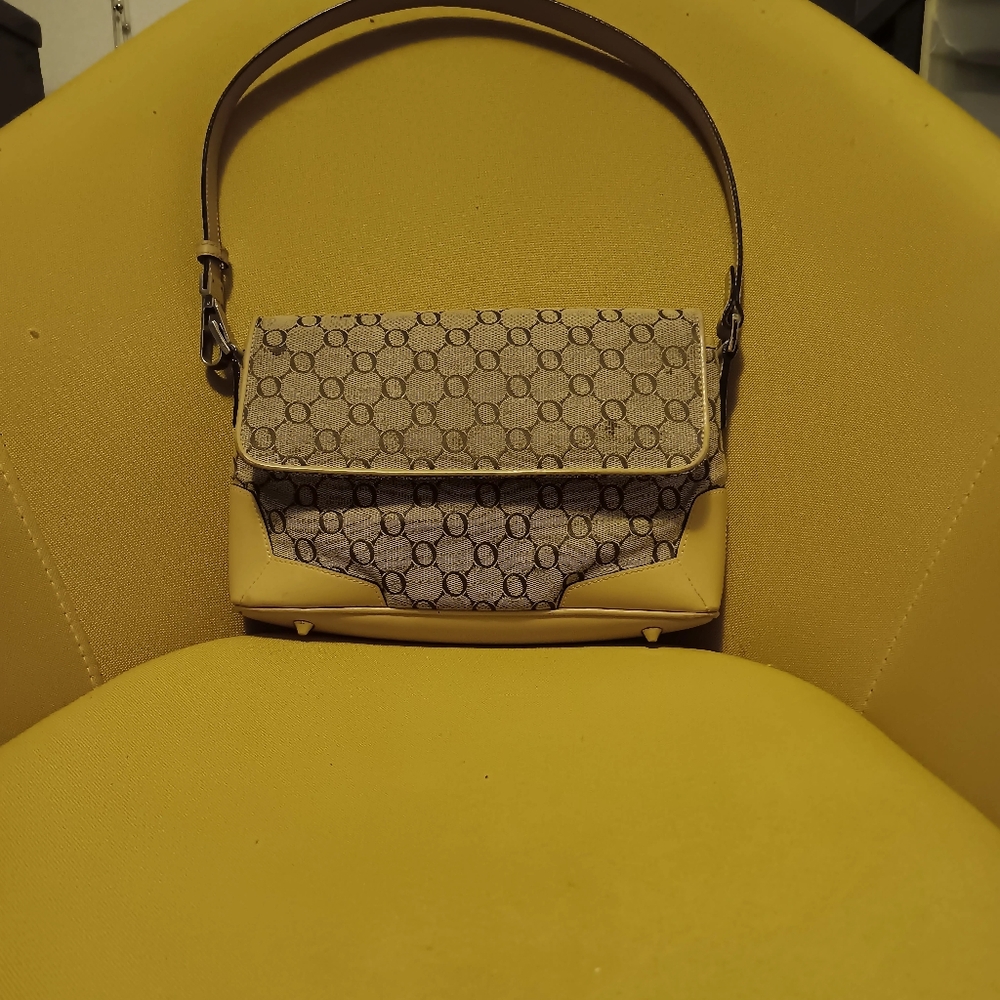 Oroton Monogram Shoulder bag